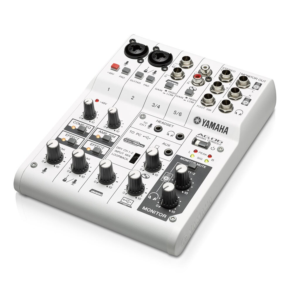 AG06 / AG03 - Descrição - Consoles de Mixagem - Produtos