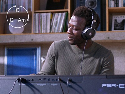 Imagem de recurso da Função Auto Chord Play do PSR-E583