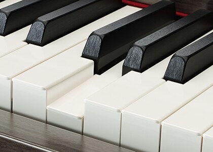 CLP-635 - Descrição - Clavinova - Produtos - Pianos - Yamaha - Brasil