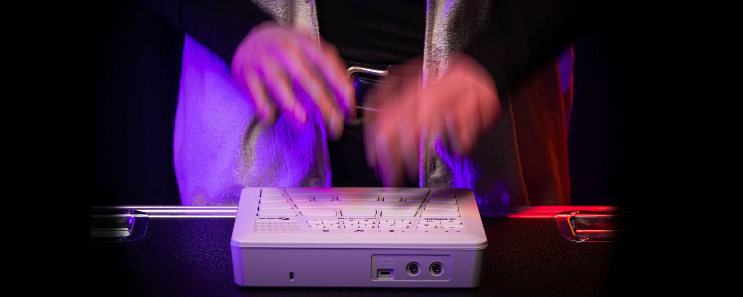 FGDP-30 - Descrição - Bateria para tocar com os dedos - Baterias