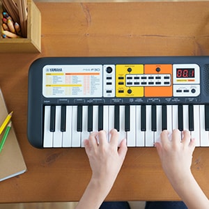 Yamaha PSS-F30