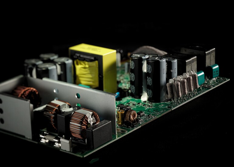 6 - Amplificador de alta potência Classe D de 2000 W