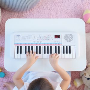 Teclado Yamaha Remie PSS-E30 Infantil