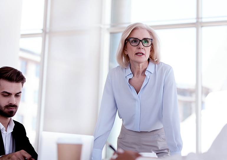 Tecnologia de processamento de áudio de ponta para uma comunicação fluida