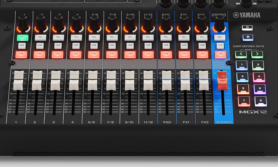 MGX12 Branca Yamaha Mesa de Som Nova Lacrada Garantia 1 ano