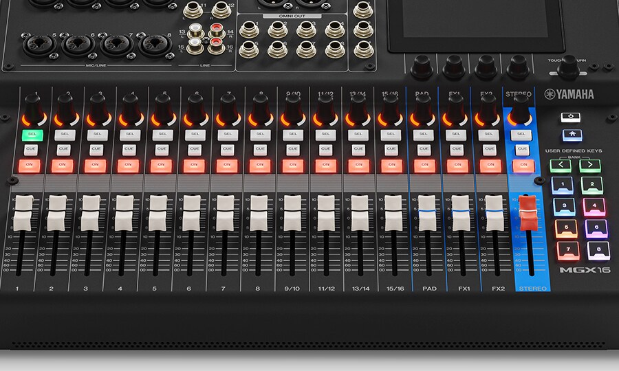 MGX16 - Descrição - Série MGX - Consoles de Mixagem - Produtos