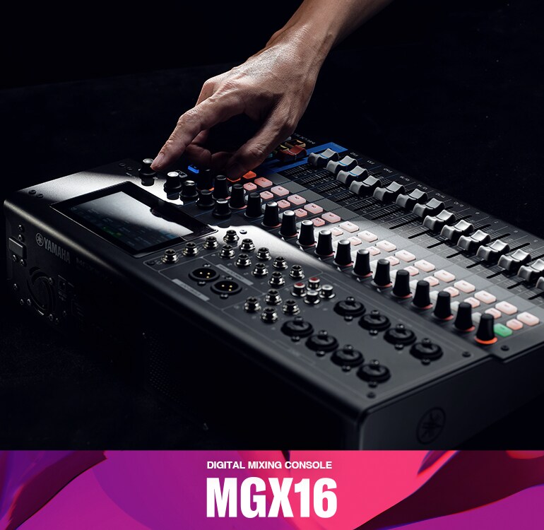 Console de mixagem digital de 22 canais Yamaha MGX16