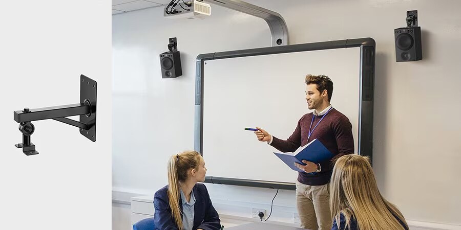 Monitor de áudio ativo Yamaha MSP3A como saída para dispositivos de TIC em escolas