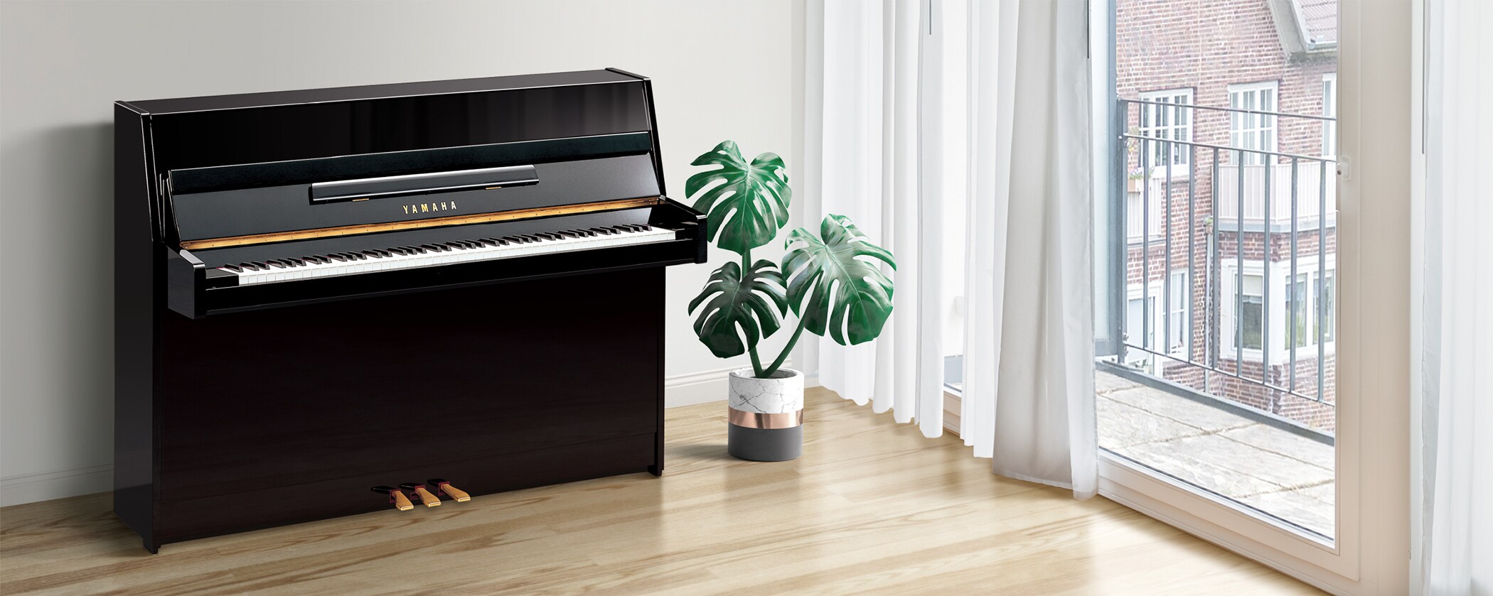 Série JU/JX - Descrição - PIANOS VERTICAIS - Produtos - Pianos