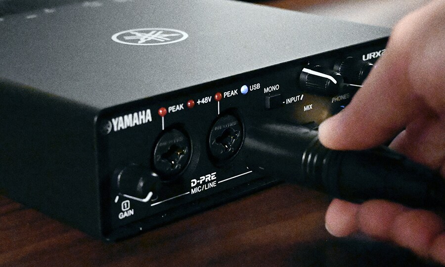 URX22C - Descrição - Série URX-C - Interfaces - Produtos