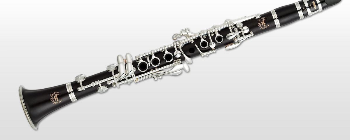 Clarinete Yamaha  YCL-881
